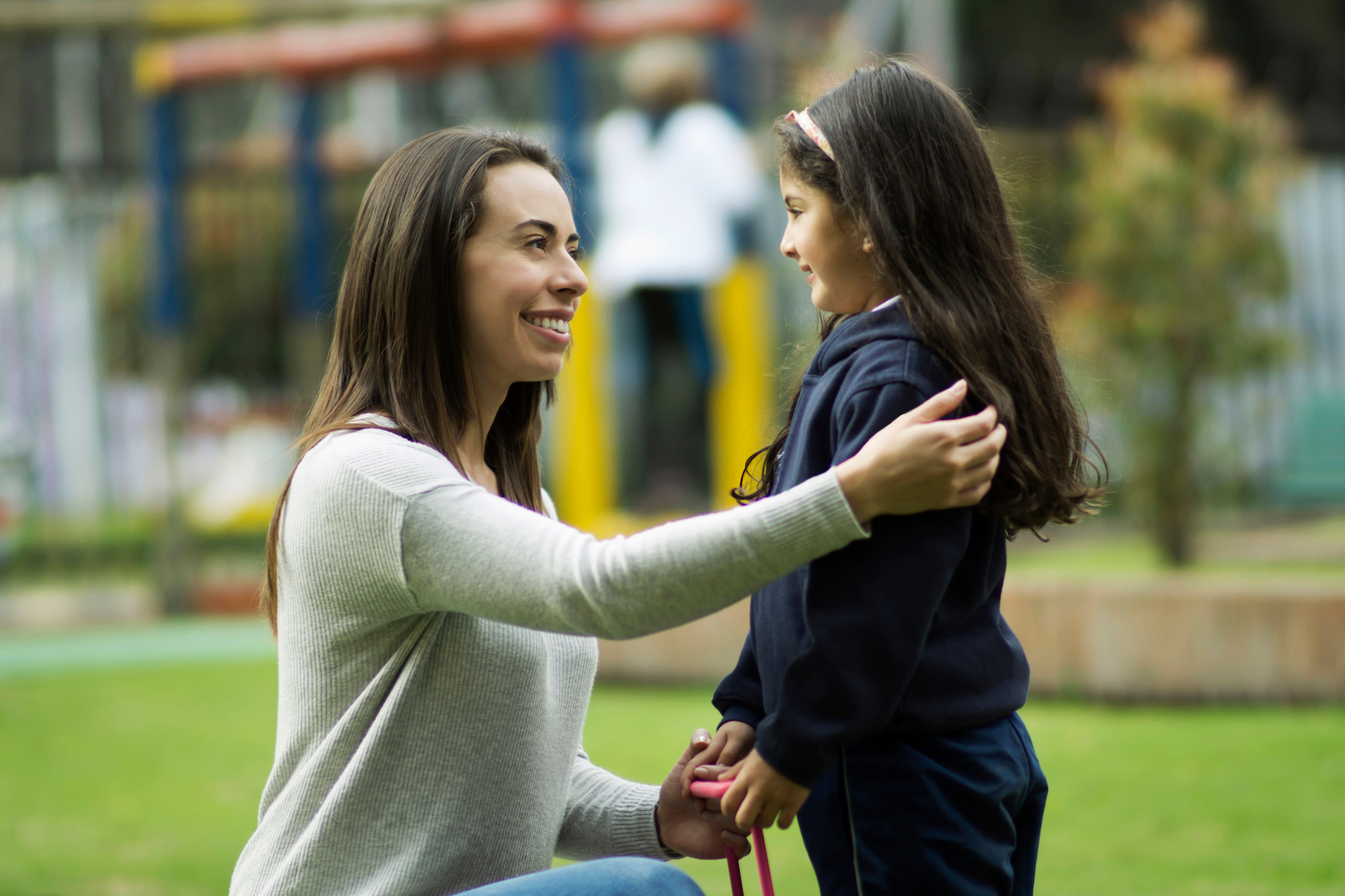 Fomenta las conversaciones con tu hijo de educación primaria (K-2)